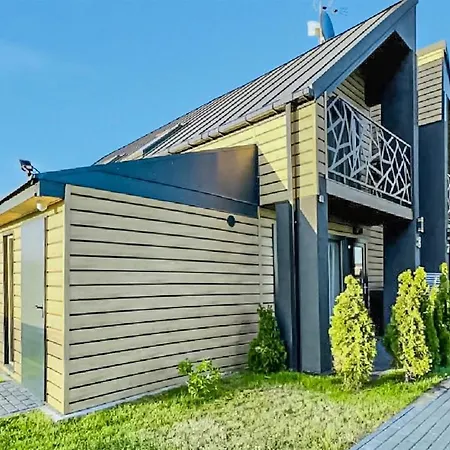 Amazing In With Outdoor Swimming Pool, Sauna And Wifi *